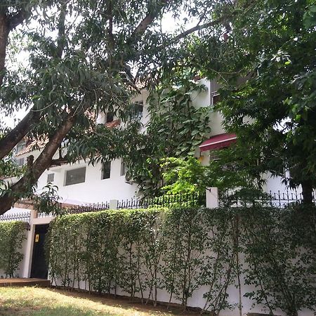 Residence Le Flamboyant 아비장 외부 사진